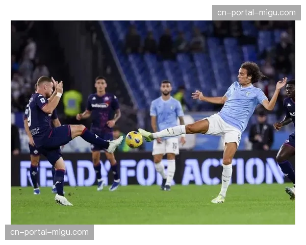 拉齐奥主场对阵佛罗伦萨,场边广告牌首次实时滚动显示来自北美与亚洲的球迷弹幕 拉齐奥主场对阵佛罗伦萨,场边广告牌首次实时滚动显示来自北美与亚洲的球迷弹幕